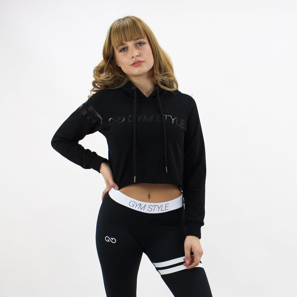 GYM STYLE - Cropped Hoody - Black - pose 2